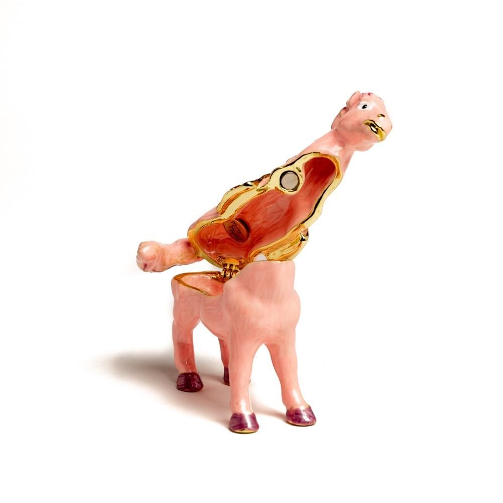 Keren Kopal Pink Horse