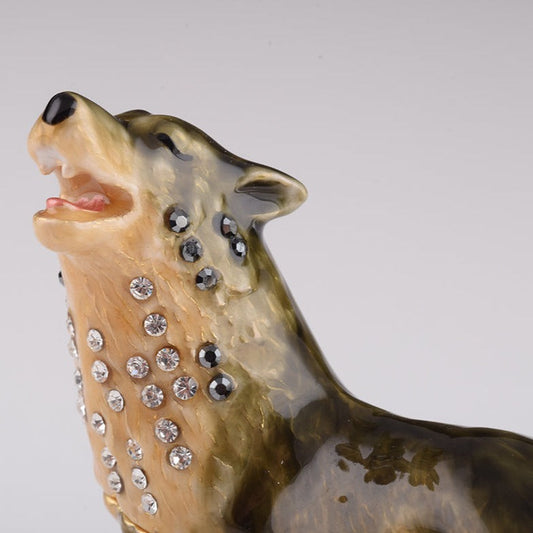 Keren Kopal Brown Wolf