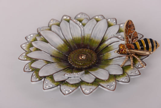 Keren Kopal Flower with a Bee