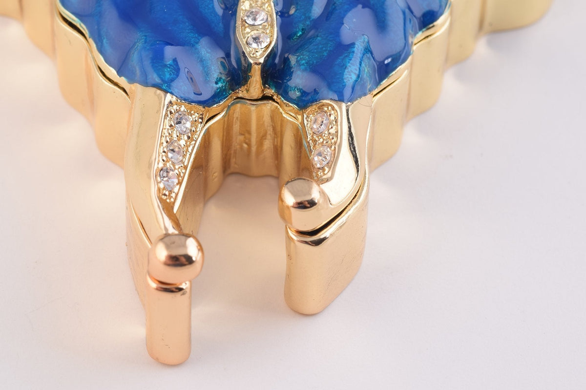 Keren Kopal Golden Blue Butterfly