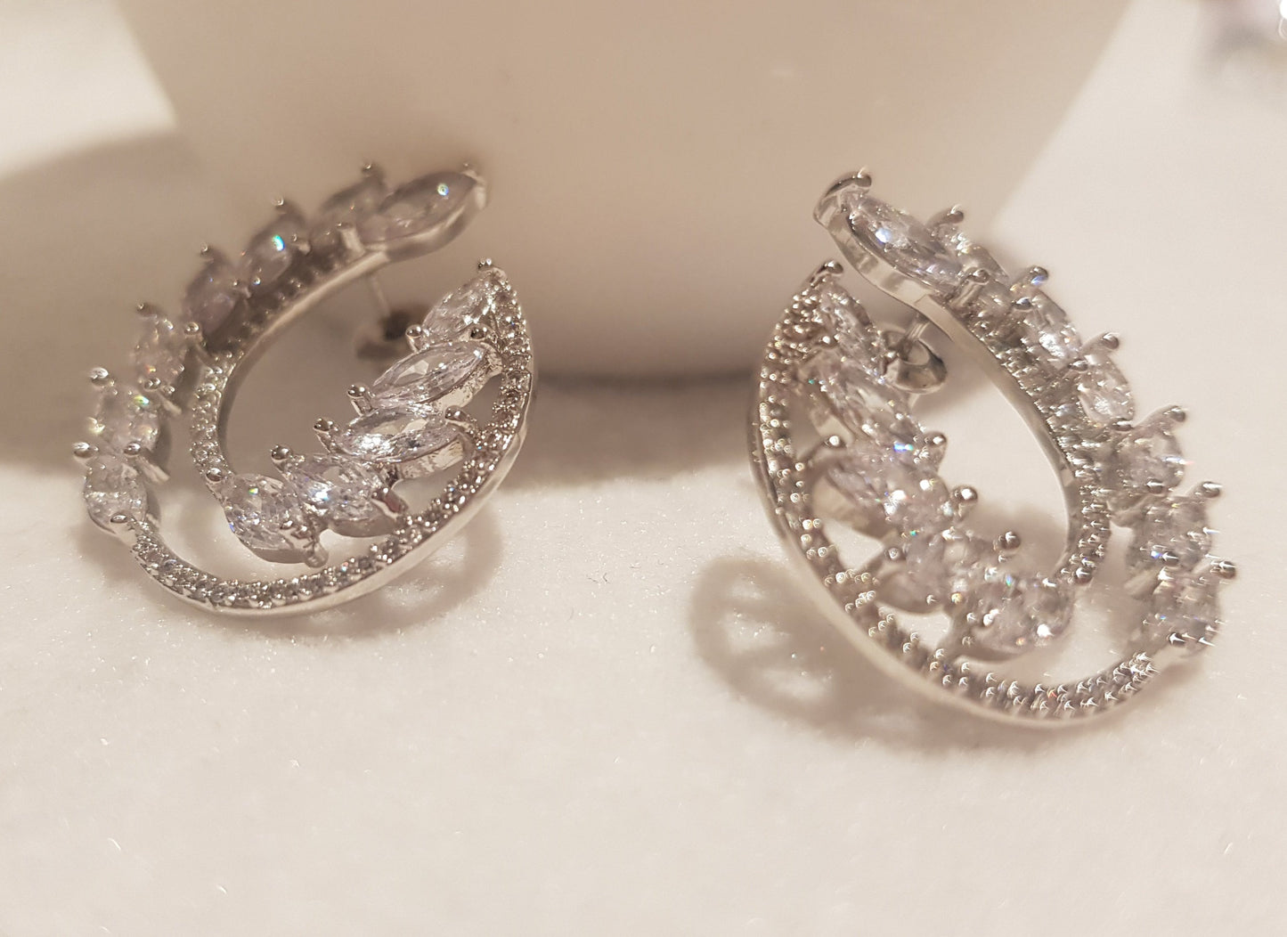 Swirl Snow Flake Earrings