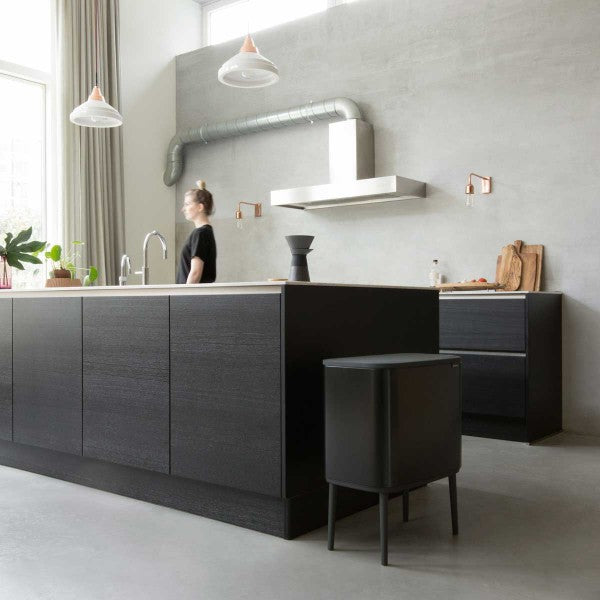 Brabantia | BO פח טאץ 36 ליטר, שחור מט