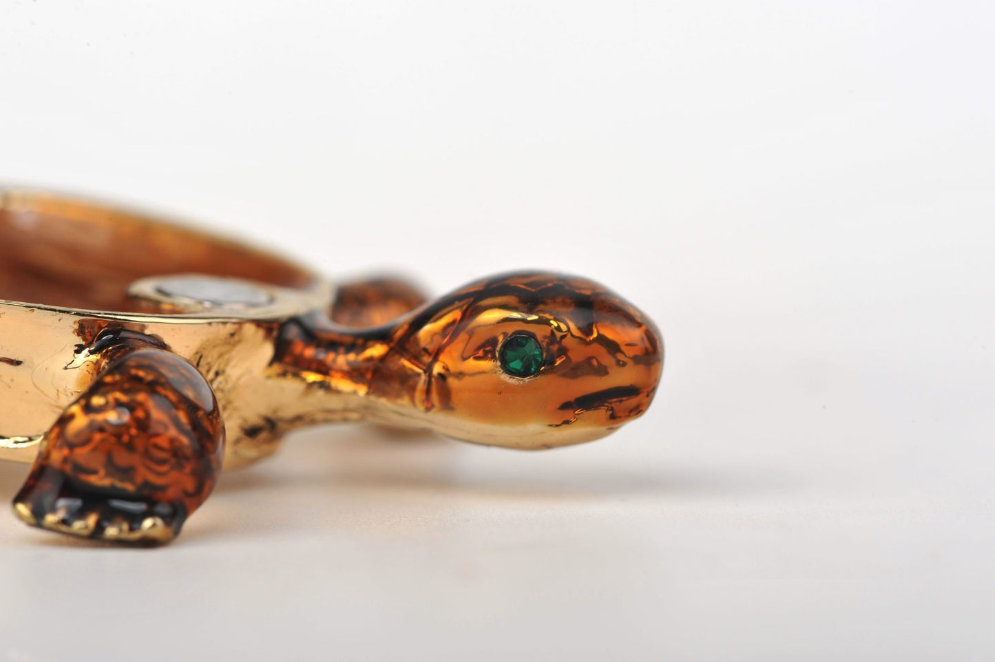 Keren Kopal Amber Fat Sea Turtle