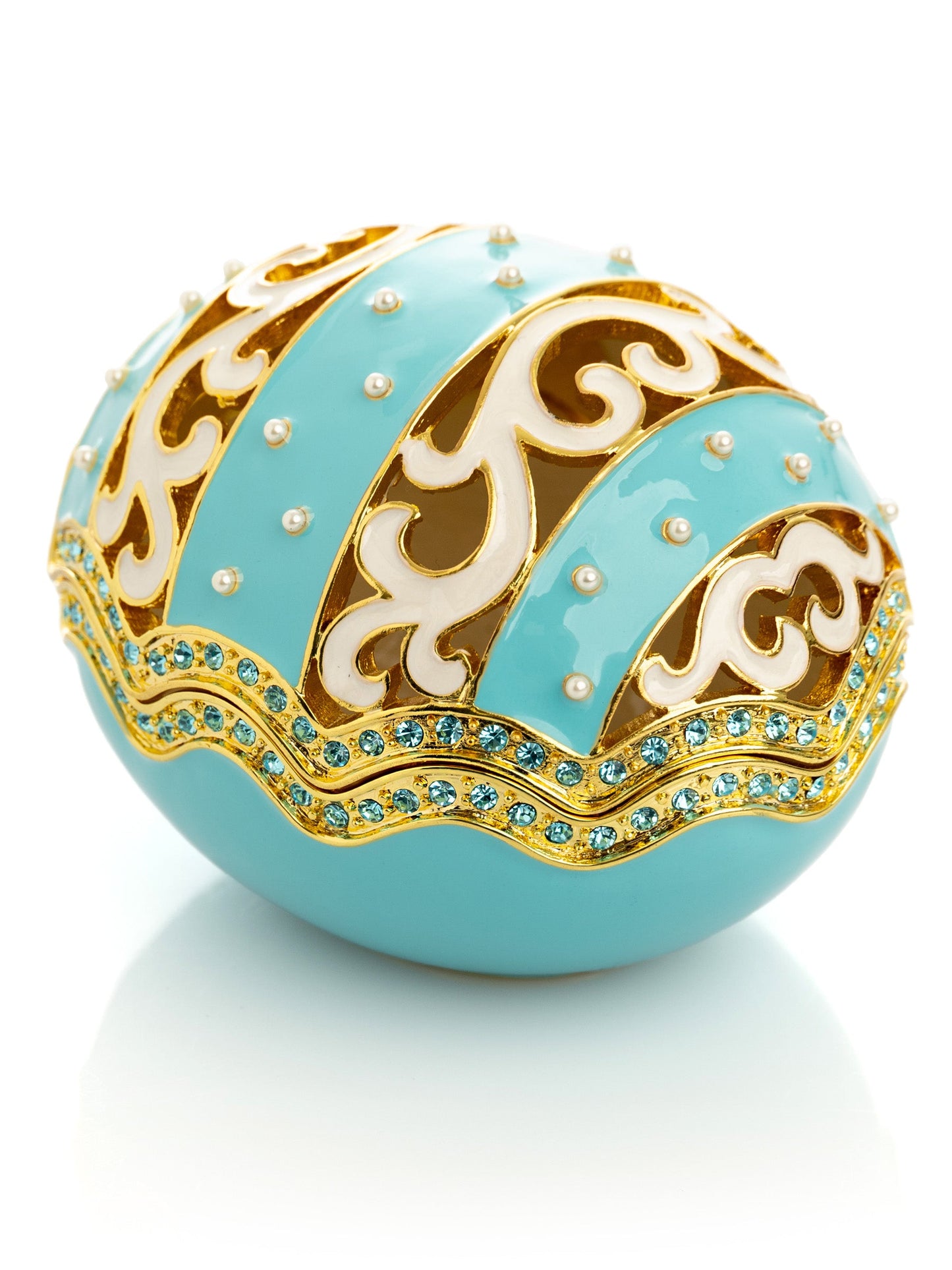 Turquoise Egg with pearls - Exquisite Decor