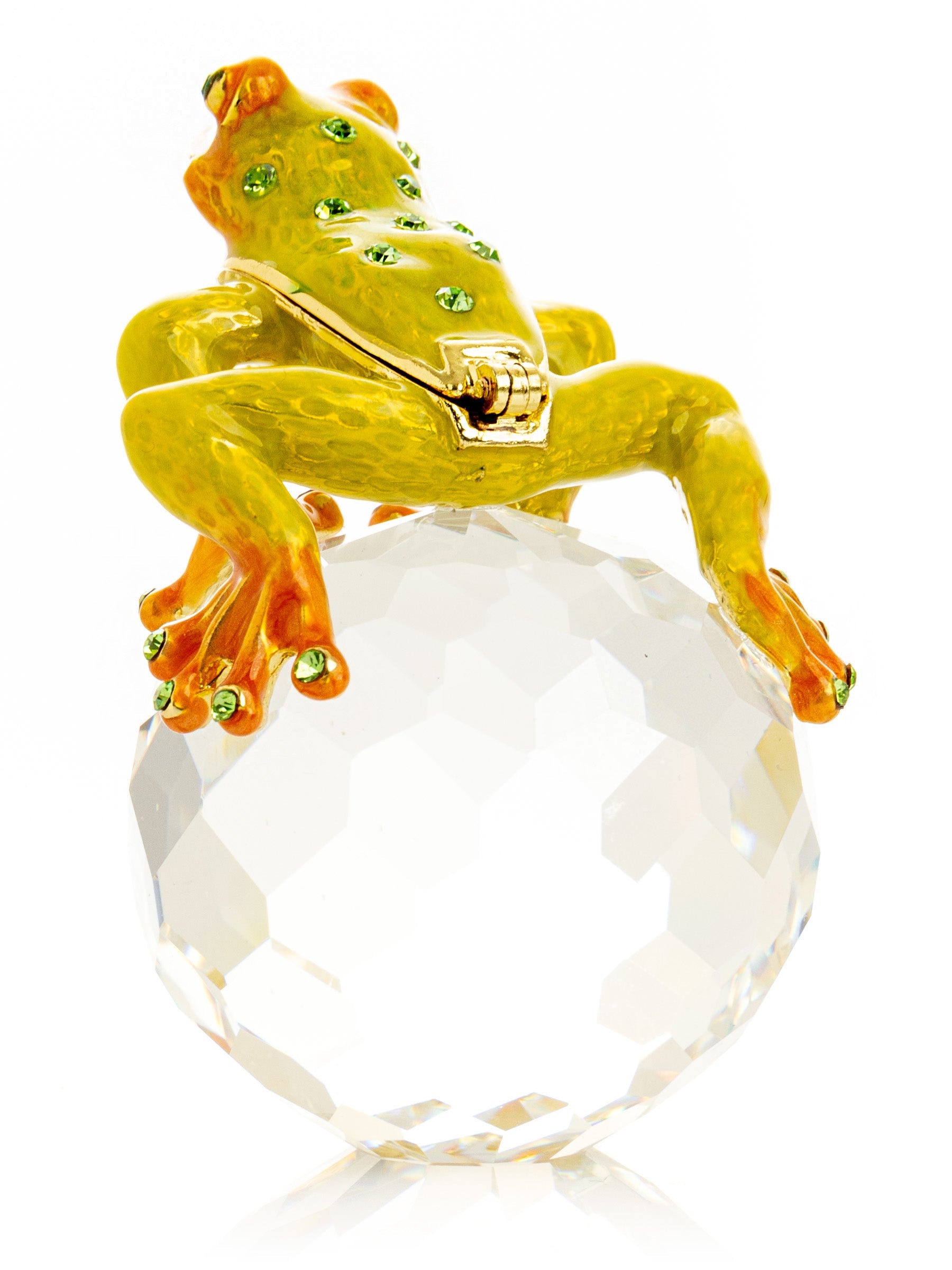Keren Kopal Frog on Crystal