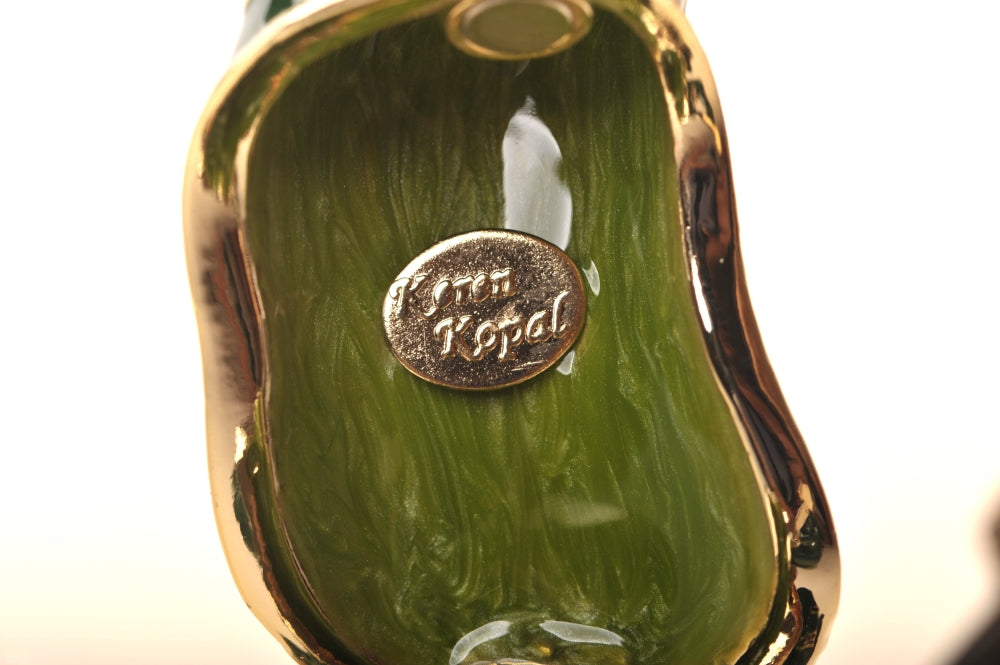 Keren Kopal Guitar Playing Frog