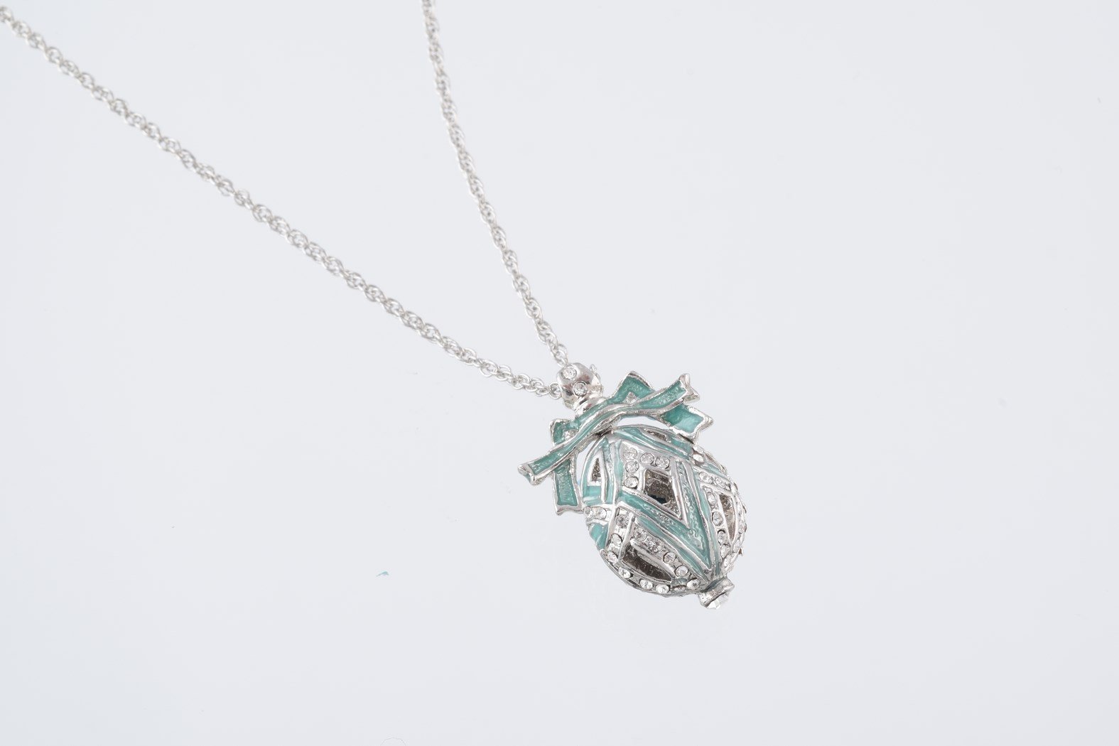 Keren Kopal Silver & Light Green Egg Pendant Necklace