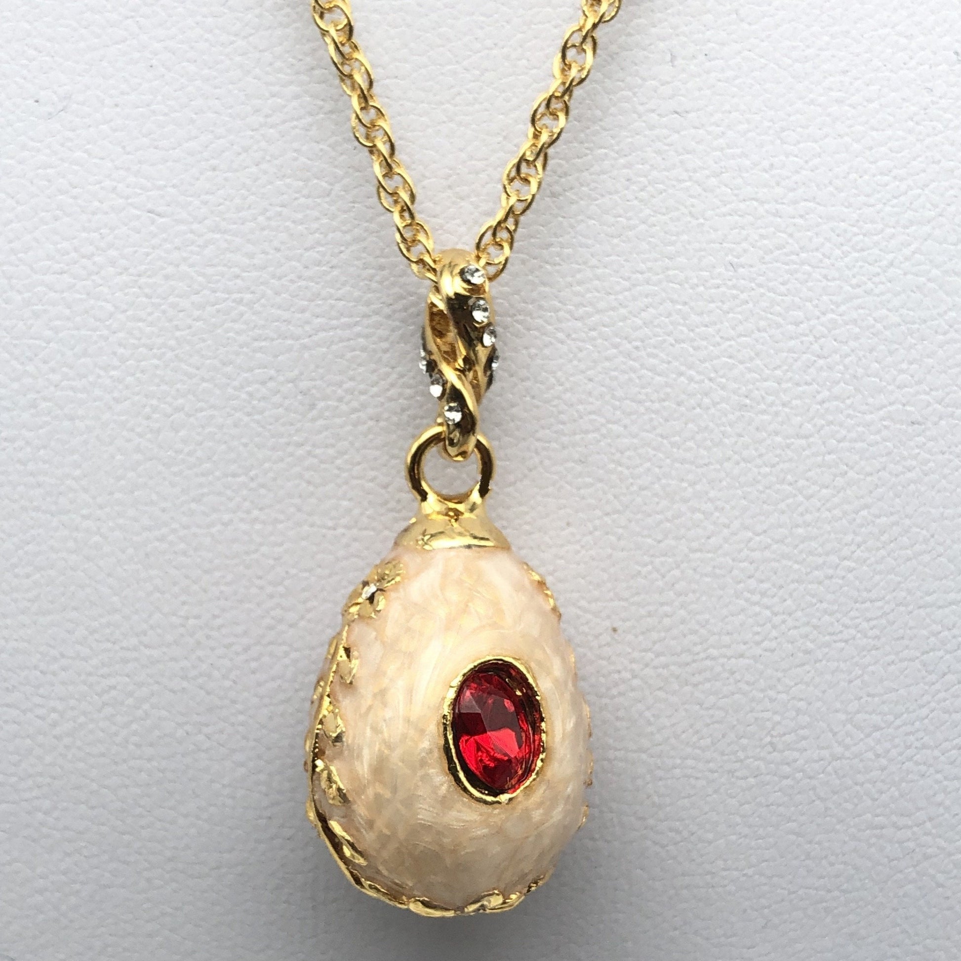 Pink Egg Pendant Gold Necklace - Exquisite Decor