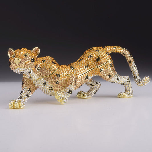 Keren Kopal Brown Lioness, cheetah