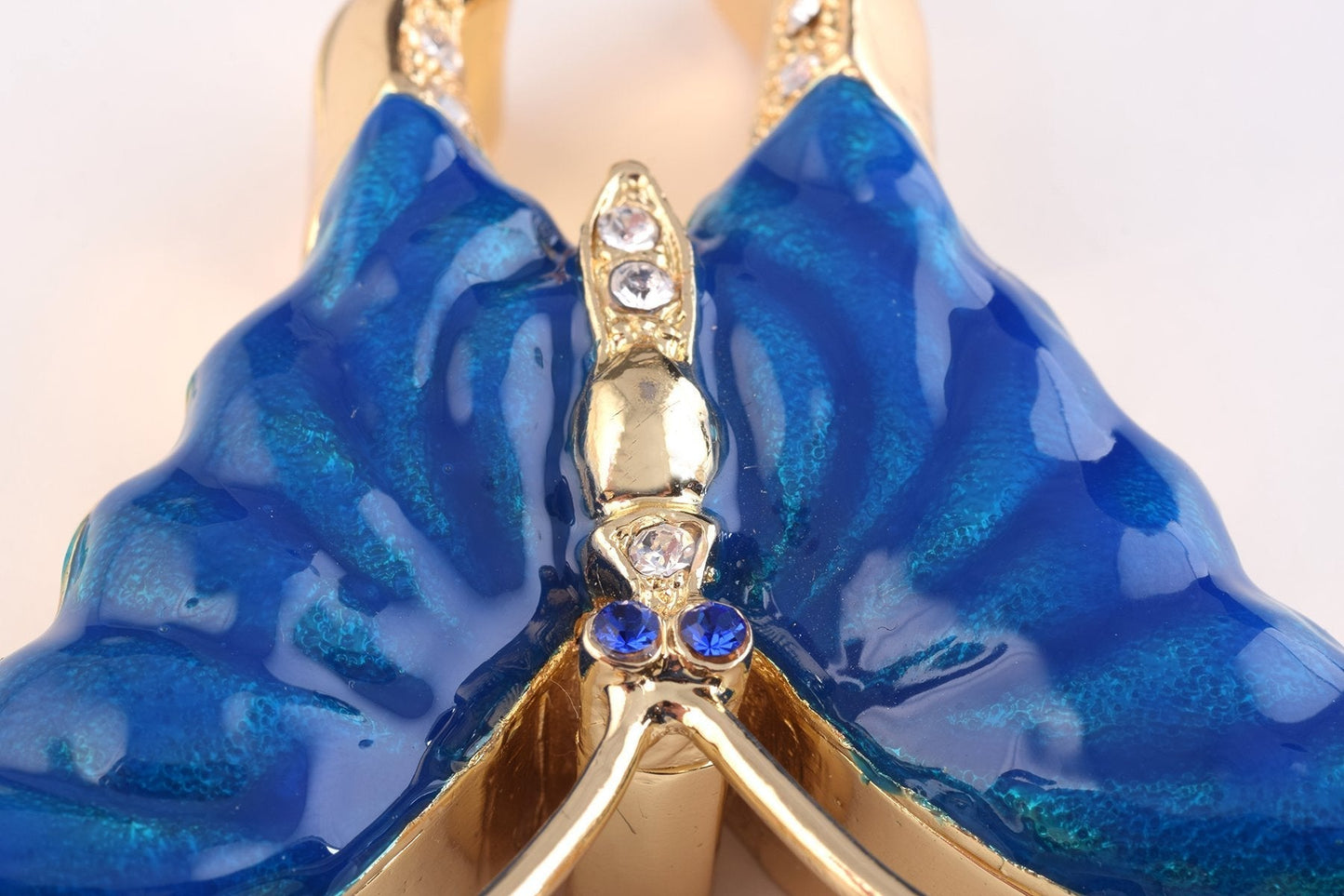 Keren Kopal Golden Blue Butterfly