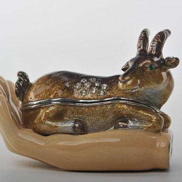 Keren Kopal Zodiac Ram Laying on Hand